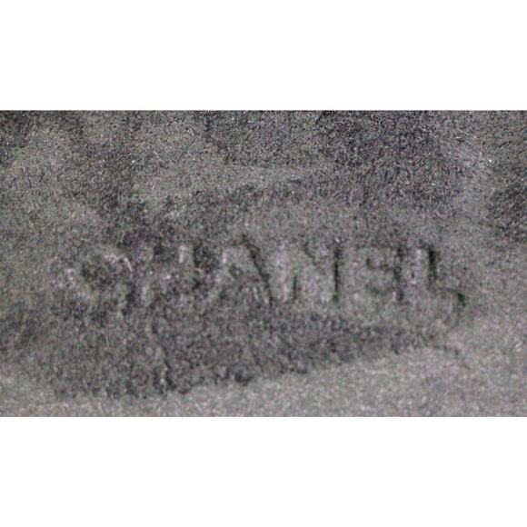 CHANEL QUILTED BLACK LEATHER HARD EYEGLASSES VELVET LINED CASE Size 6"x2 1/2" - Picture 8 of 12